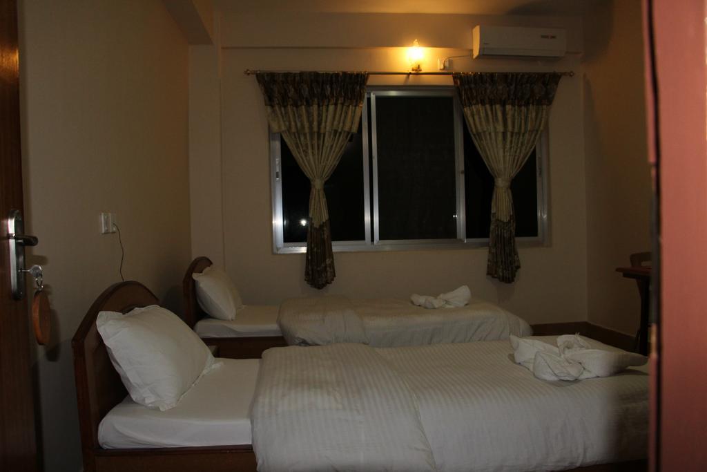 密勒日巴酒店 博卡拉 外观 照片